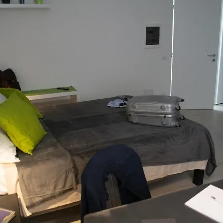 Warrest - Short Rent Hébergement de vacances