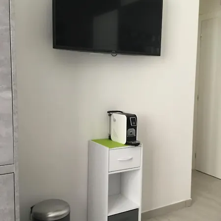 Warrest - Short Rent