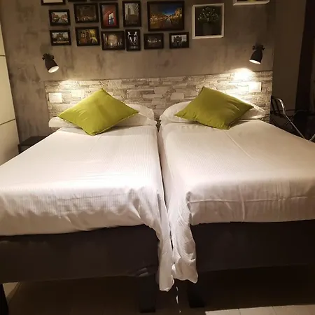 Warrest - Short Rent Hébergement de vacances *