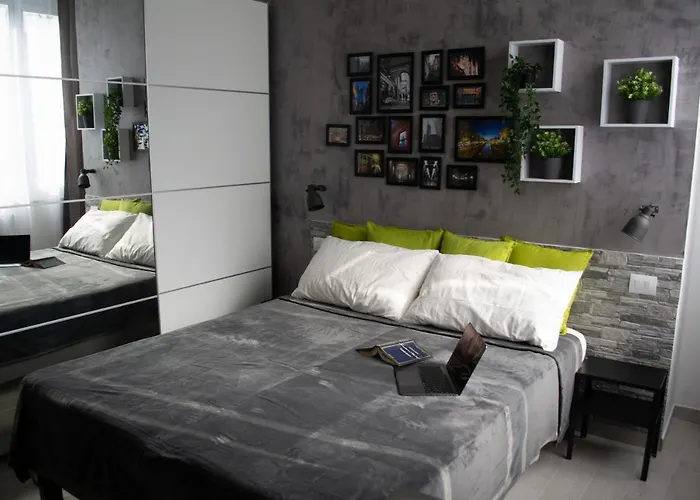 Дом отдыха Warrest - Short Rent Милан