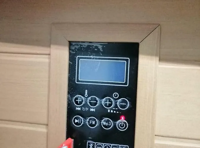 Warrest - Short Rent * Милан